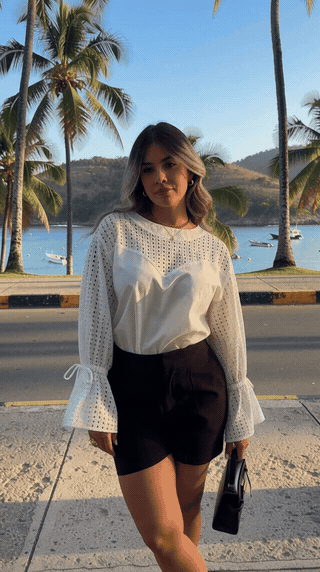 Blusa Bianca - video de la prenda (GIF)