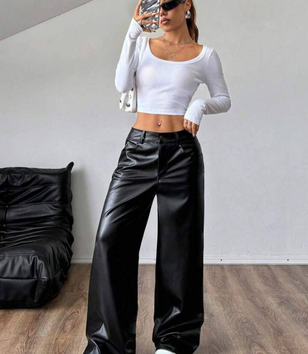 Pantalón efecto cuero  oversize New York